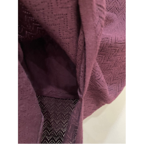 Revolve Heartloom Knit Crochet Maxi Skirt Sheer Womens Burgundy Small Slit - Picture 5 of 9